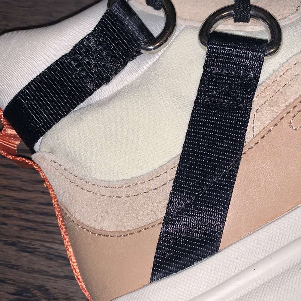 Sorel Ona 503 EQ Mid Sneaker - Women’s Size 11, worn twice. - Picture 9 of 15
